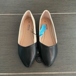 3/$25 Ardene Colour Block Flats